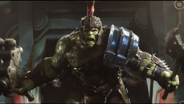 Hulk chiến đấu trong Thor: Ragnarok